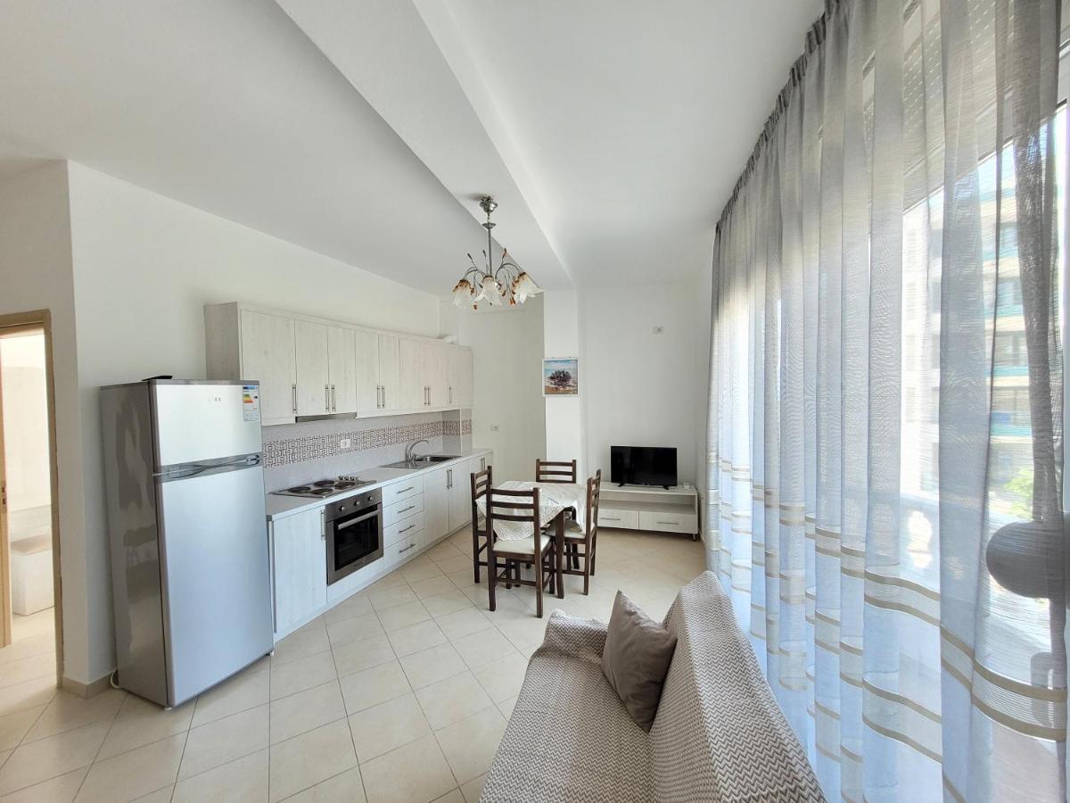 Parid Appartments Саранда Екстер'єр фото